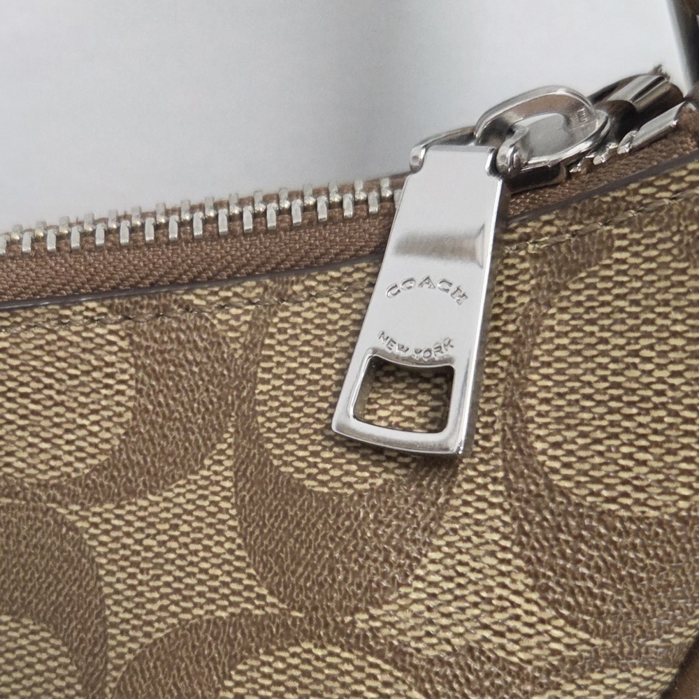 COACH Pace Shoulder Bag In Signature Canvas CT643 Brown/Tan - Picture 7 of 15